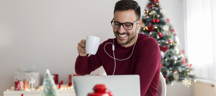 Why You Should Continue Your Job Search At Christmas